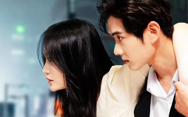 《爱上我的男保镖》：霸道总裁的保镖范？这反差萌，简直让人少女心炸裂！